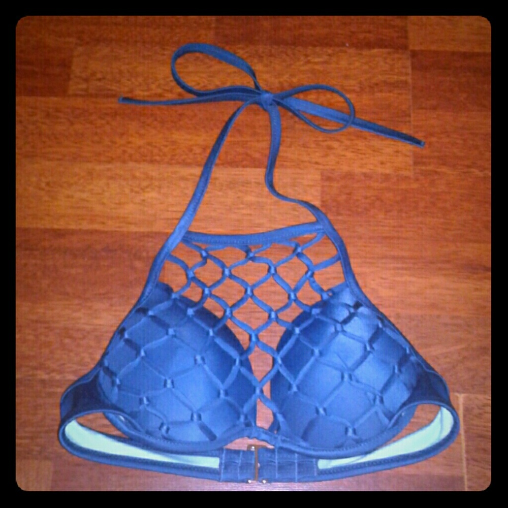 Shades and Shore Criss Cross Front Bikini Top